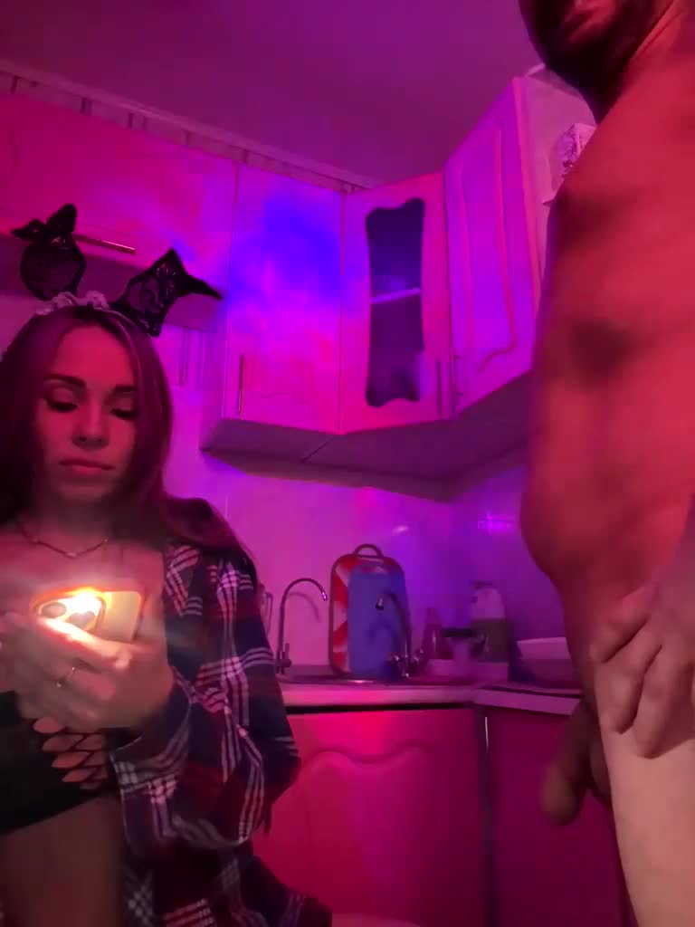 VIP17CoupleDream Live Sex December 14, 2025