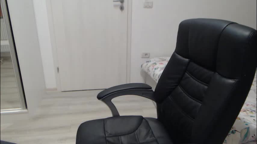 blue_eyes96 Live Sex November 13, 2025