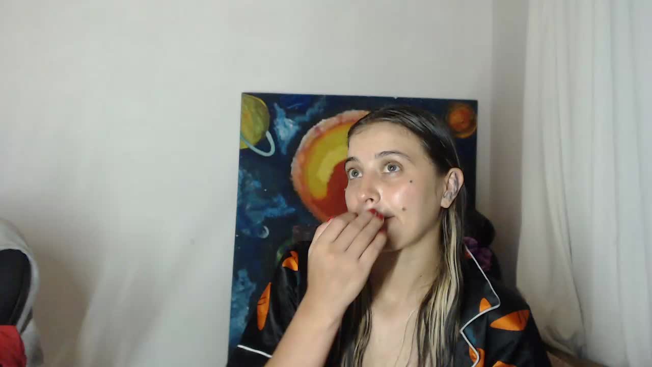 mariecam420 Live Sex December 14, 2025