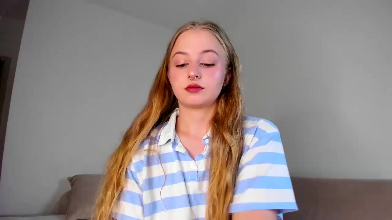 MiaMeowa Live Sex December 13, 2025