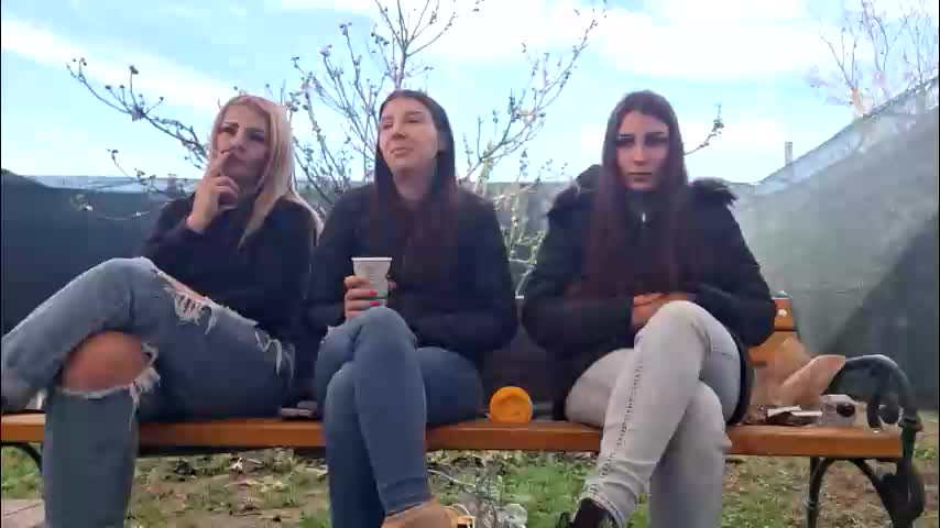 squirt_bunny77 Live Sex December 13, 2025