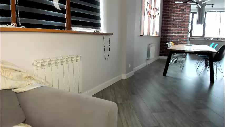 molly_555 Live Sex December 12, 2025