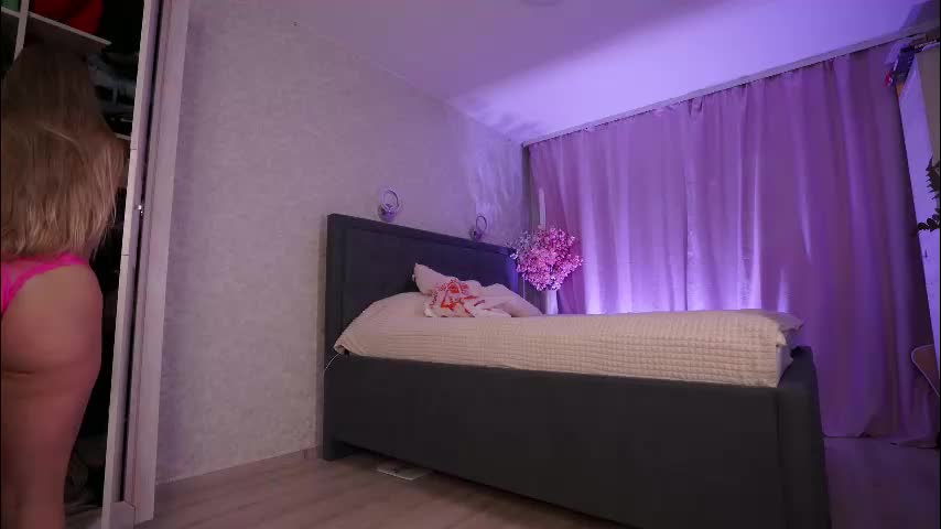 kitty_ricky Live Sex December 17, 2025