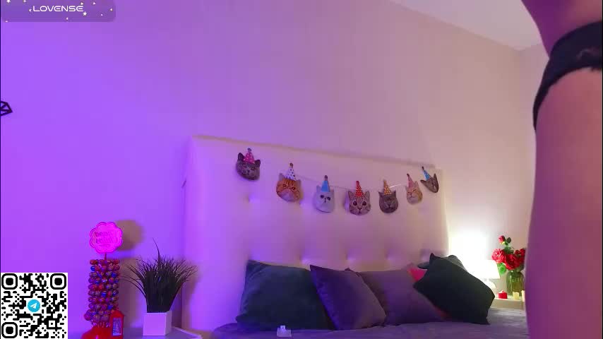 oliviabr0wn Live Sex December 14, 2025