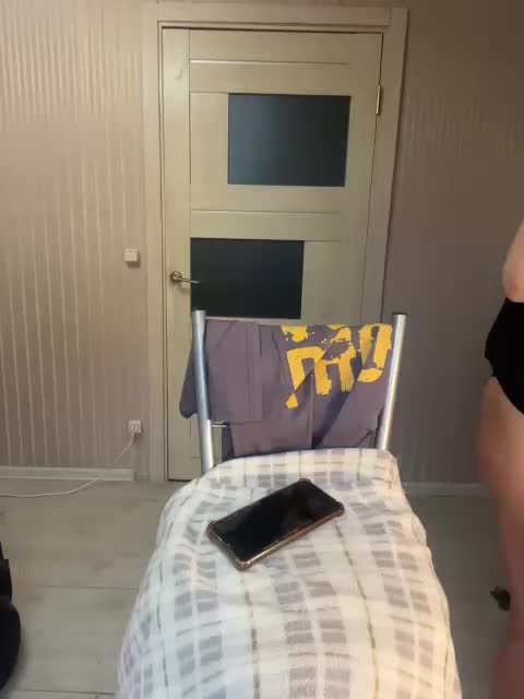 Karolina_Milf Live Sex December 13, 2025