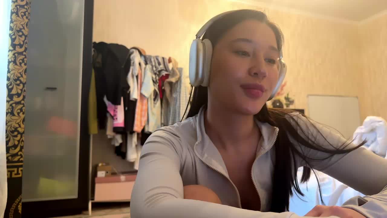 LakishaYanish Live Sex December 13, 2025