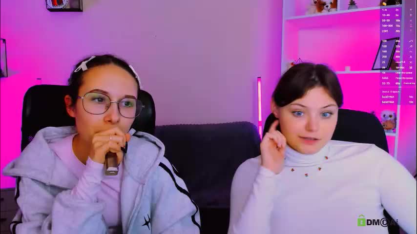 mona_cloud Live Sex December 12, 2025