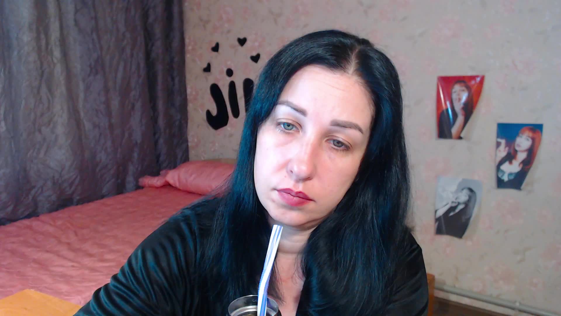 JillStevens Live Sex December 17, 2025