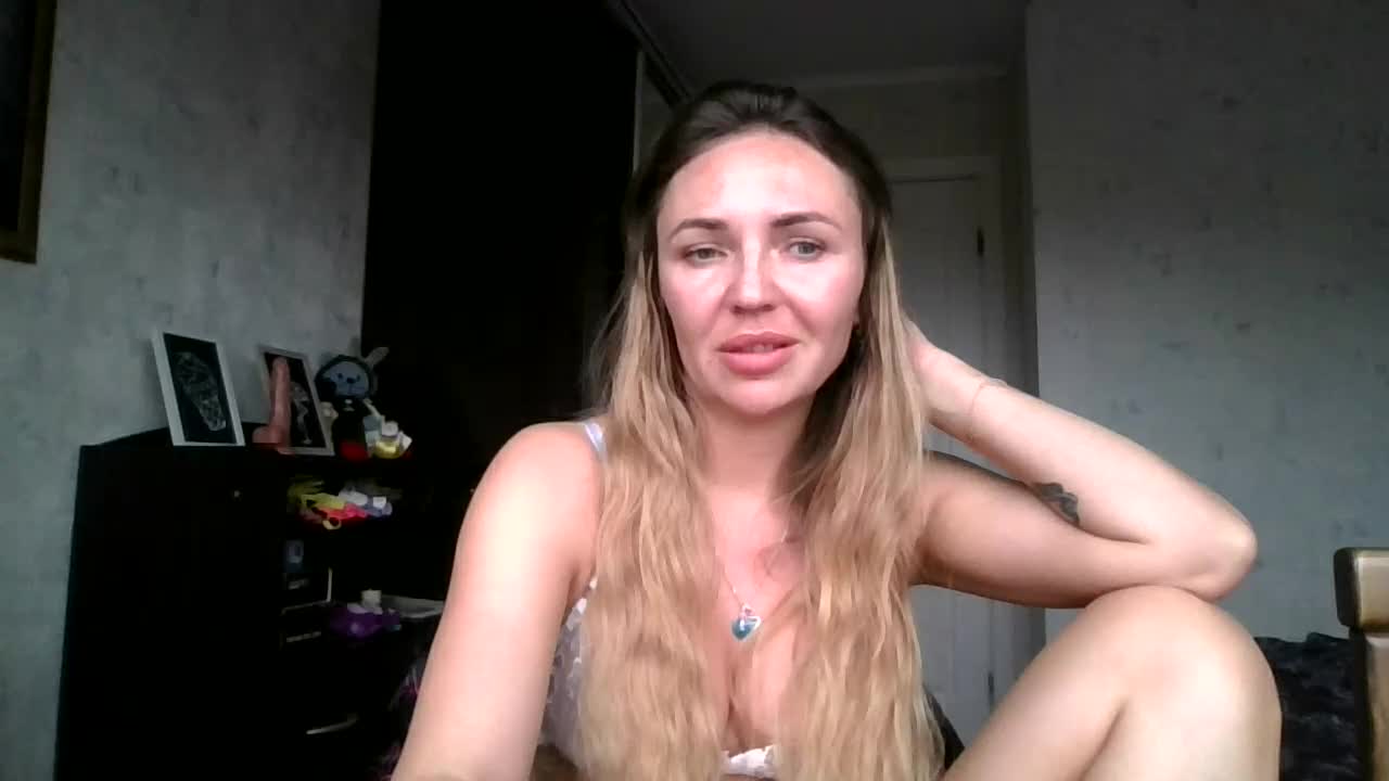 CuteAngelina Live Sex December 14, 2025