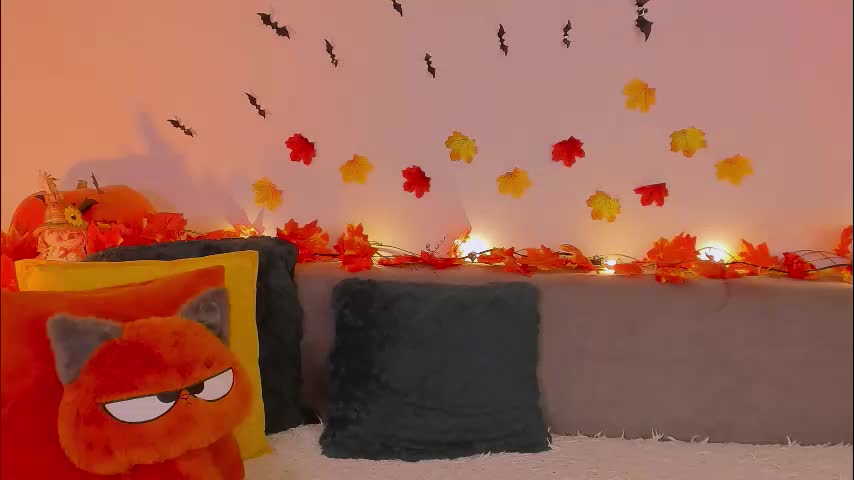 tori_the_witch Live Sex December 14, 2025