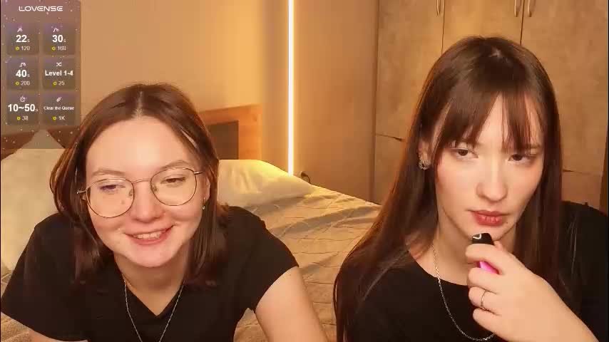 _reverse_gang_ Live Sex December 17, 2025