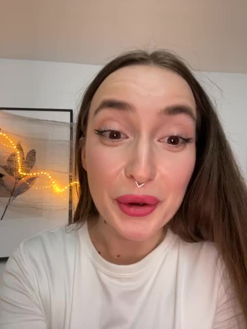 ChloeMeow Live Sex December 13, 2025