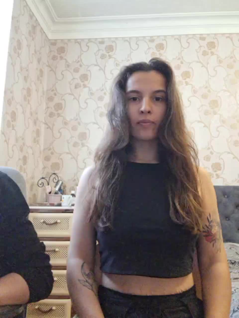 Love_Crew Live Sex December 13, 2025