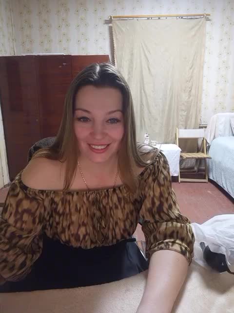 VselenaSun402 Live Sex December 13, 2025