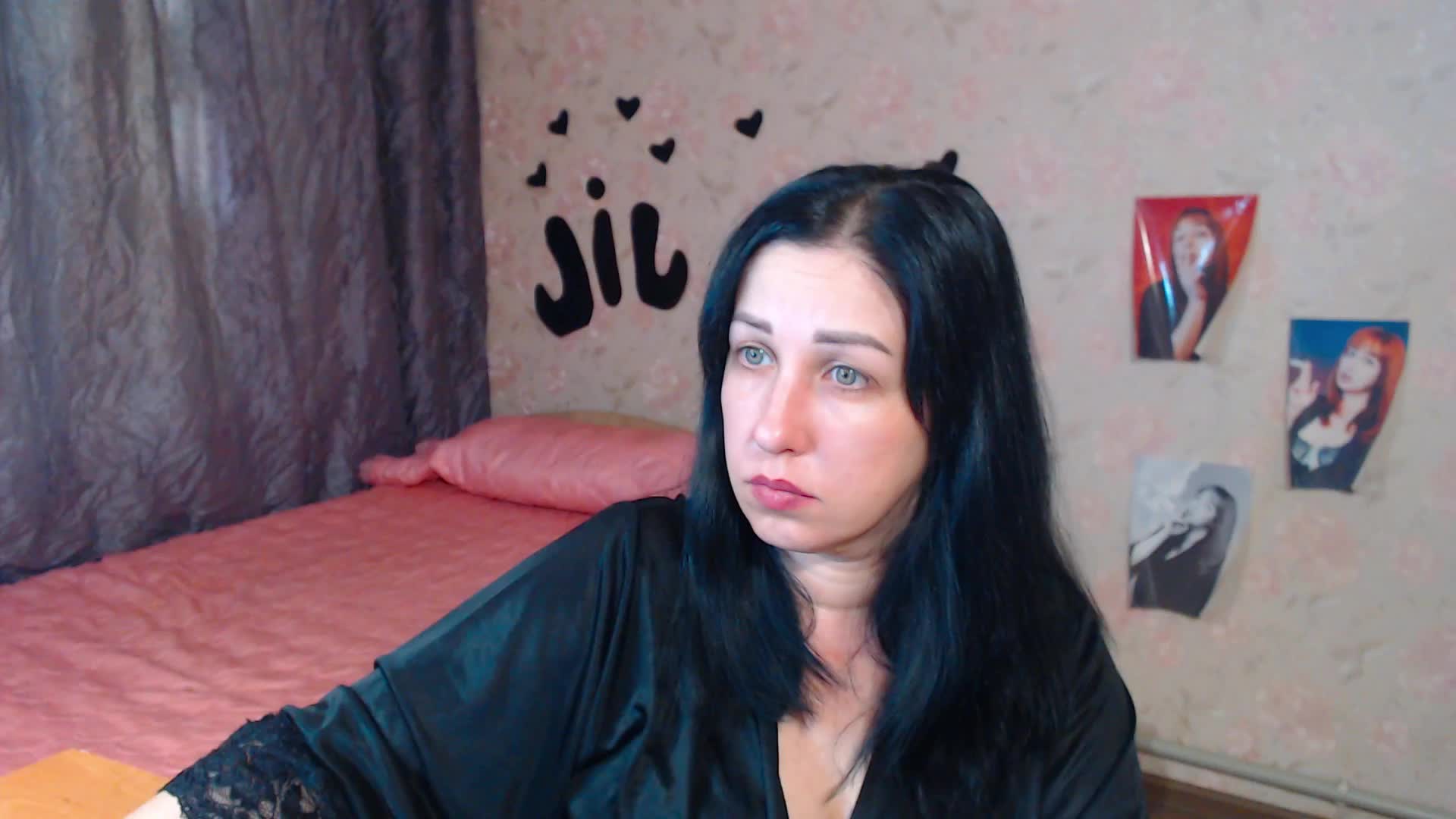 JillStevens Live Sex December 17, 2025