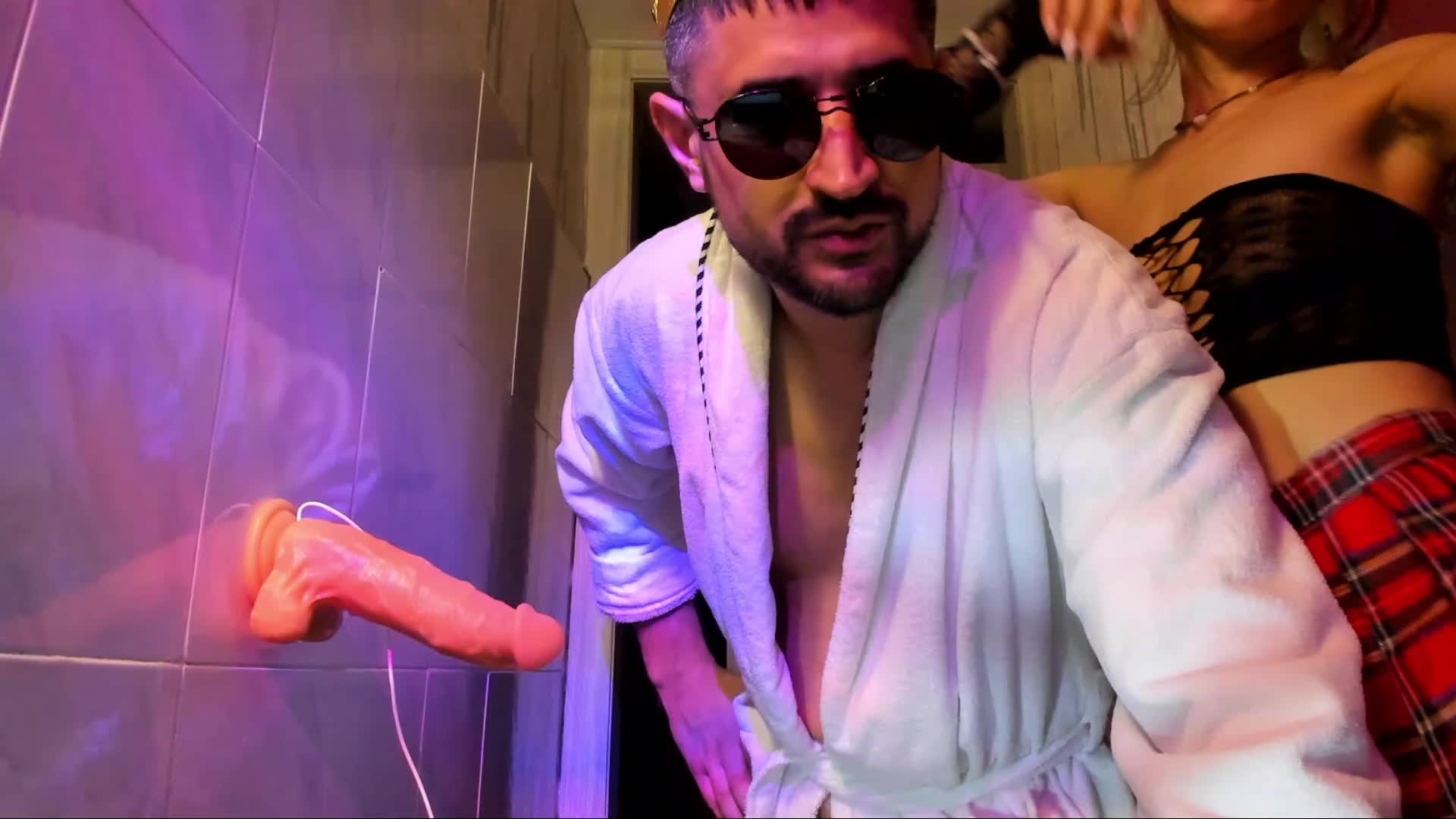 VIP17CoupleDream Live Sex December 13, 2025