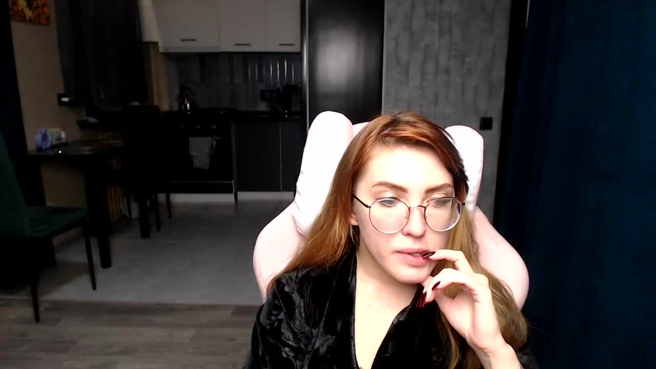 Regimasmile Live Sex December 13, 2025