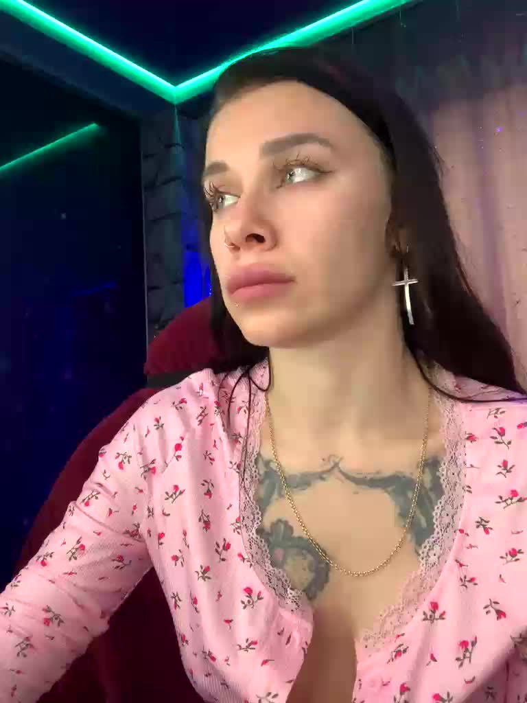 deva_maria Live Sex December 13, 2025