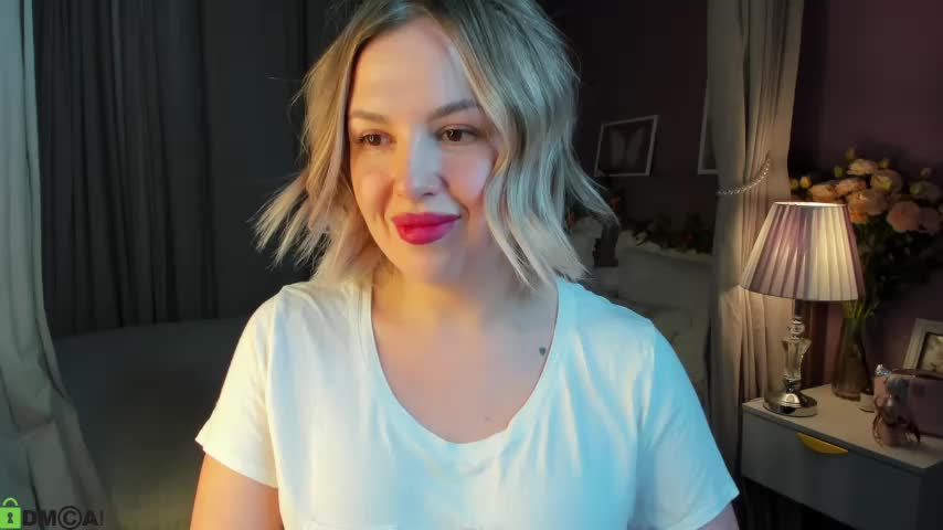 Nikki_Kai Live Sex December 17, 2025