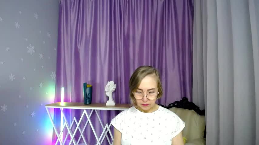 queen_a_n_i Live Sex December 13, 2025