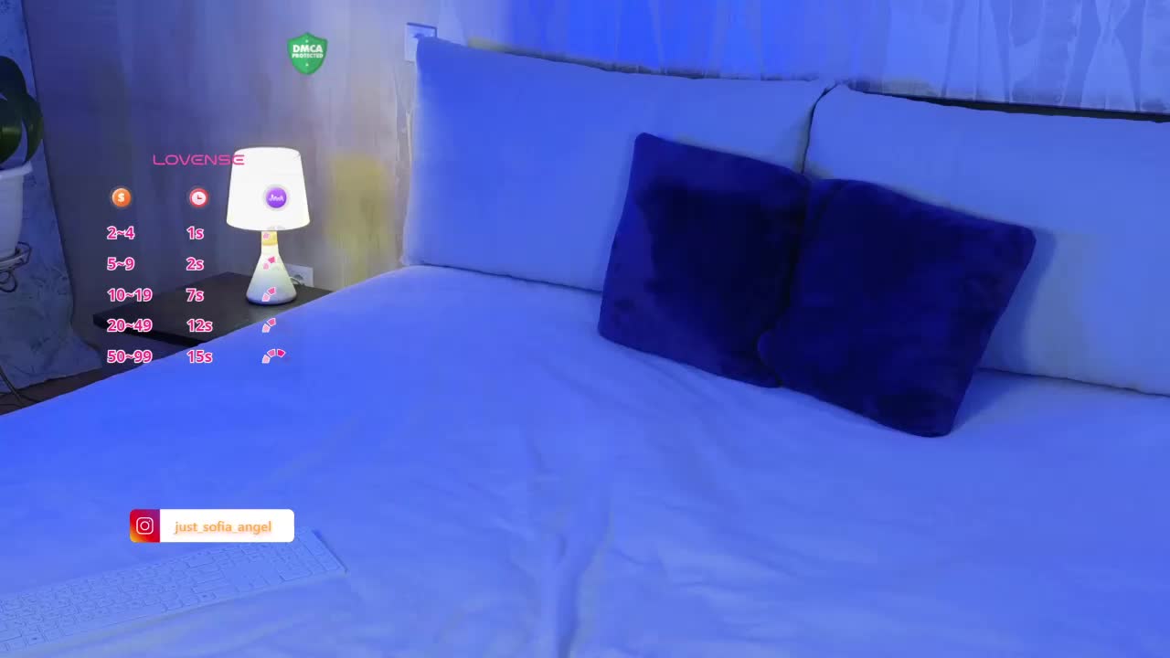 JUST_SOFIA Live Sex November 13, 2025