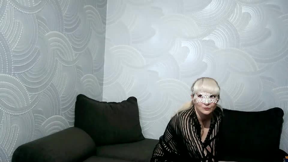 Iinna Live Sex December 13, 2025