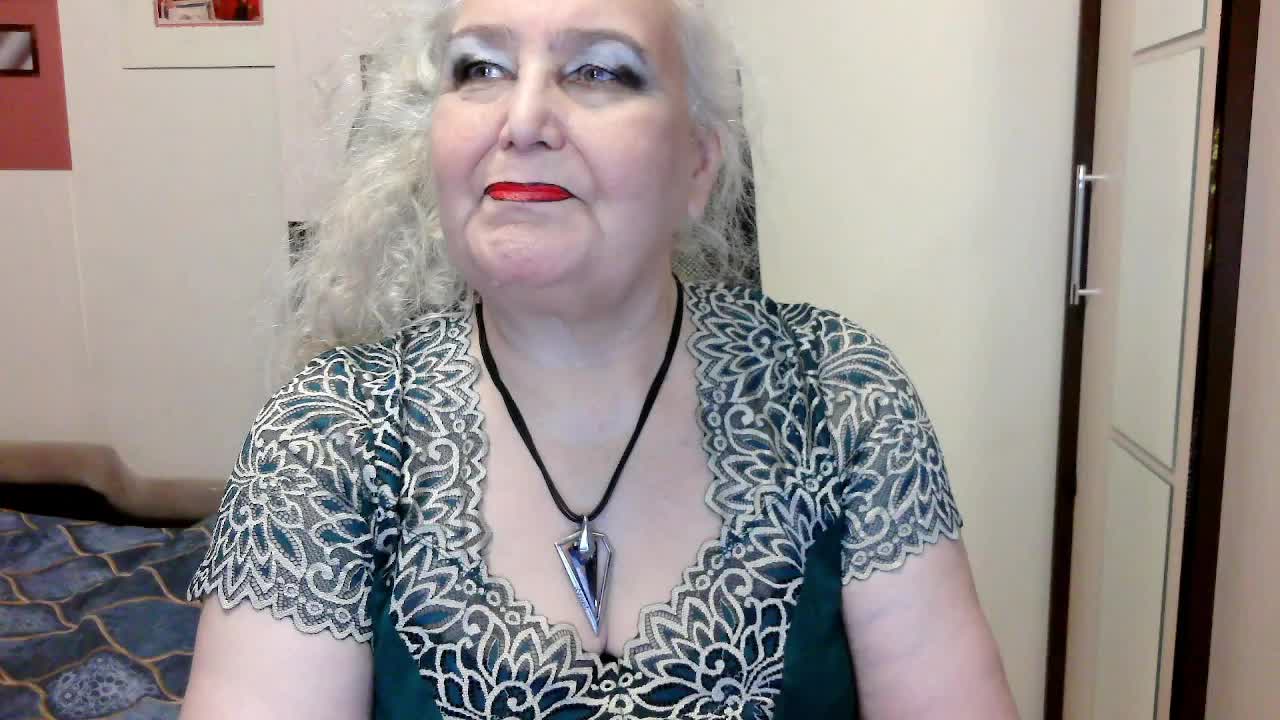 GrannyWants Live Sex December 15, 2025