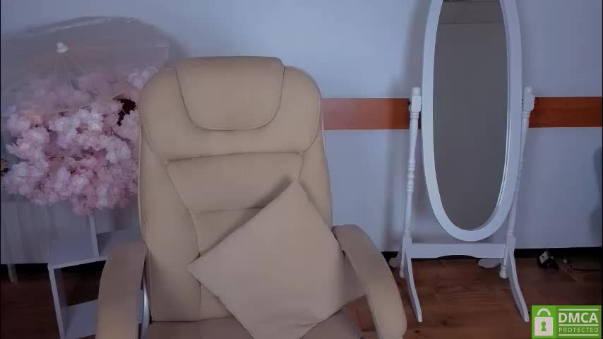 elma_lily Live Sex December 13, 2025