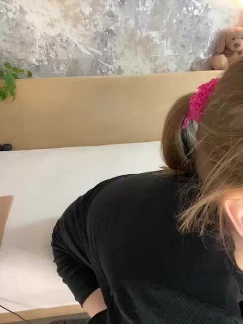 _I_123 Live Sex December 13, 2025