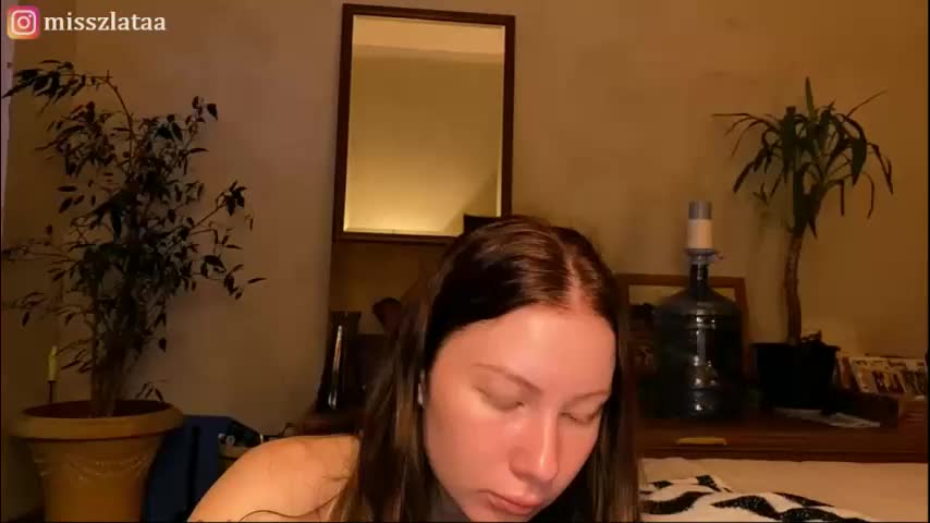 misszlataa Live Sex December 13, 2025