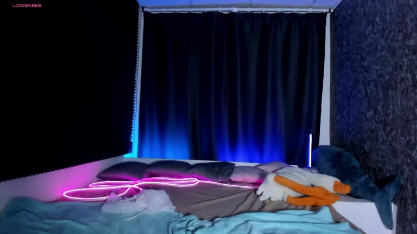 KIKI_Krash Live Sex December 13, 2025