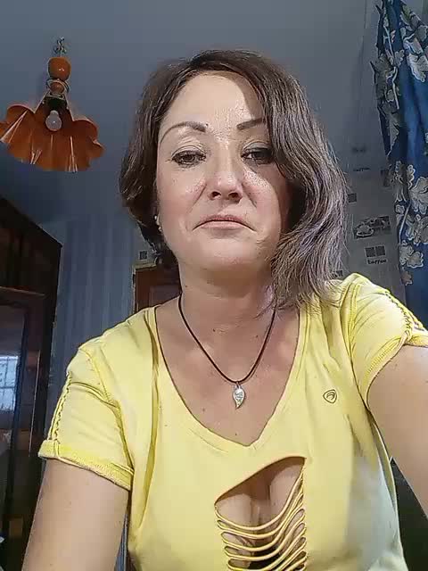 8BESTGirl8 Live Sex December 12, 2025