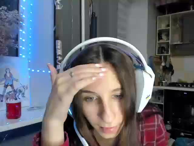 KikNika Live Sex December 13, 2025