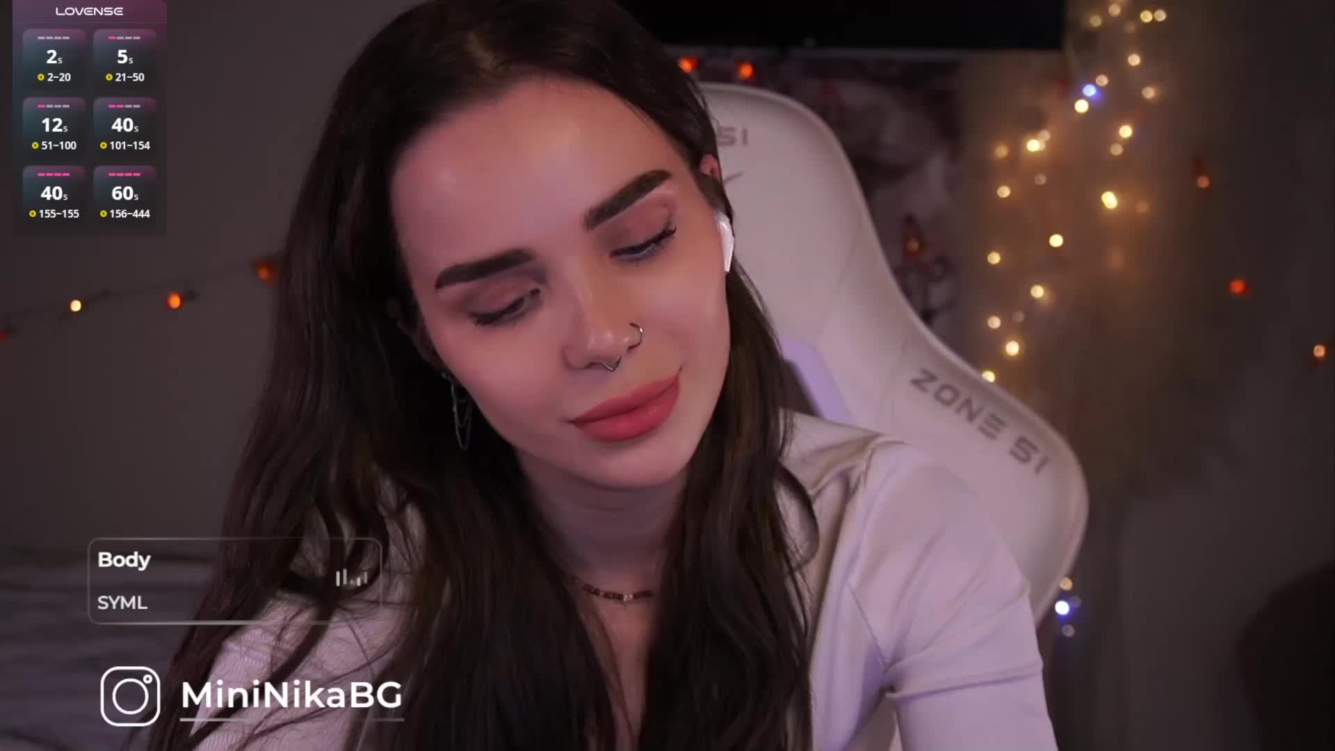 MiniNika Live Sex December 13, 2025