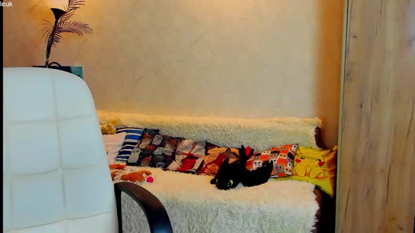 mia_grantes Live Sex November 14, 2025