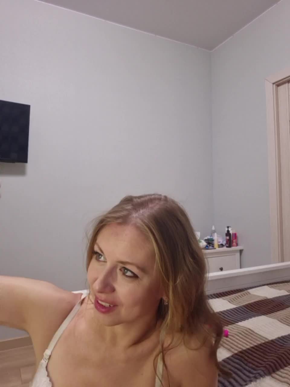 VCHELSIV Live Sex December 13, 2025