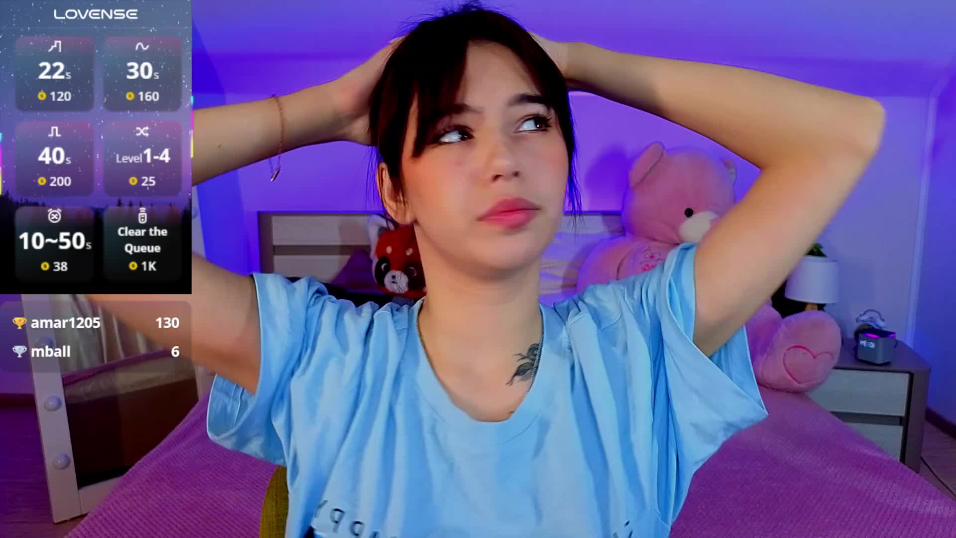 CoralineJones Live Sex December 17, 2025