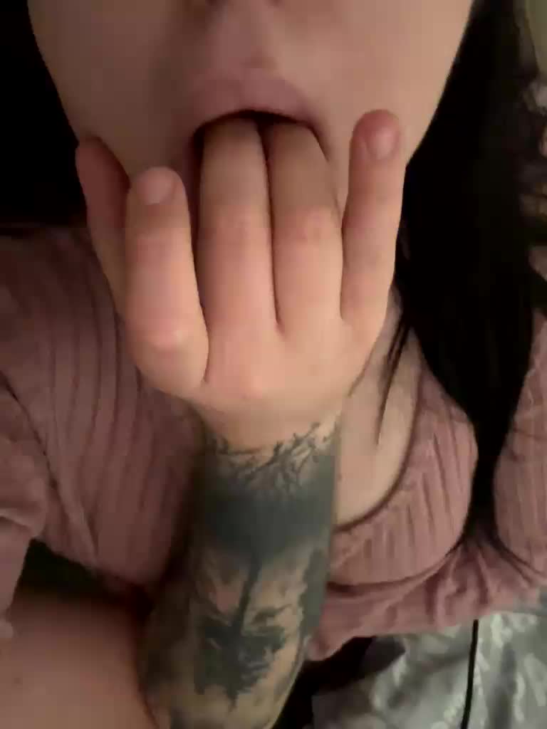 Crowley-ua Live Sex December 12, 2025