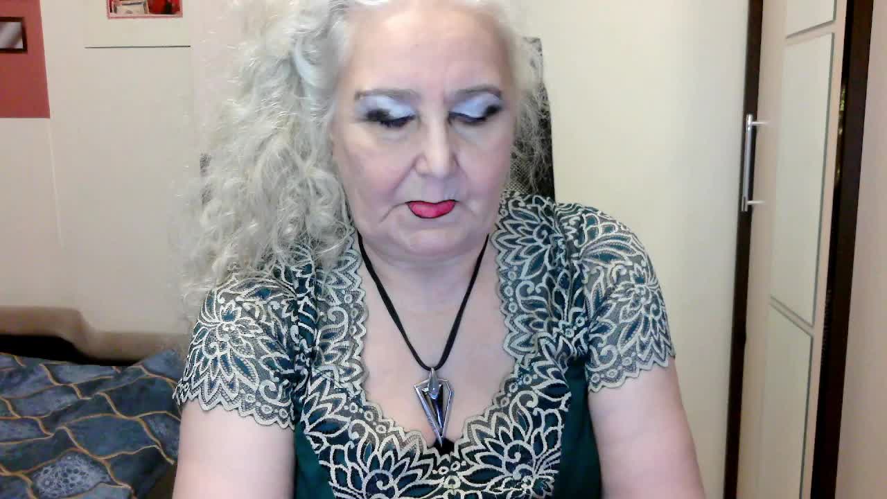 GrannyWants Live Sex December 15, 2025