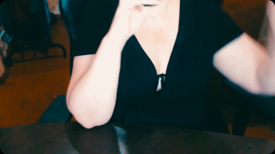 Alisa1917 Live Sex December 14, 2025