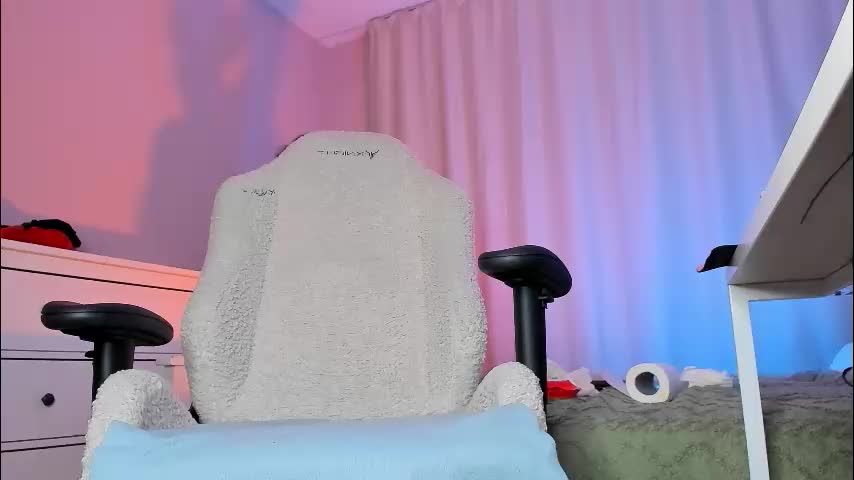 pink_hell Live Sex December 13, 2025