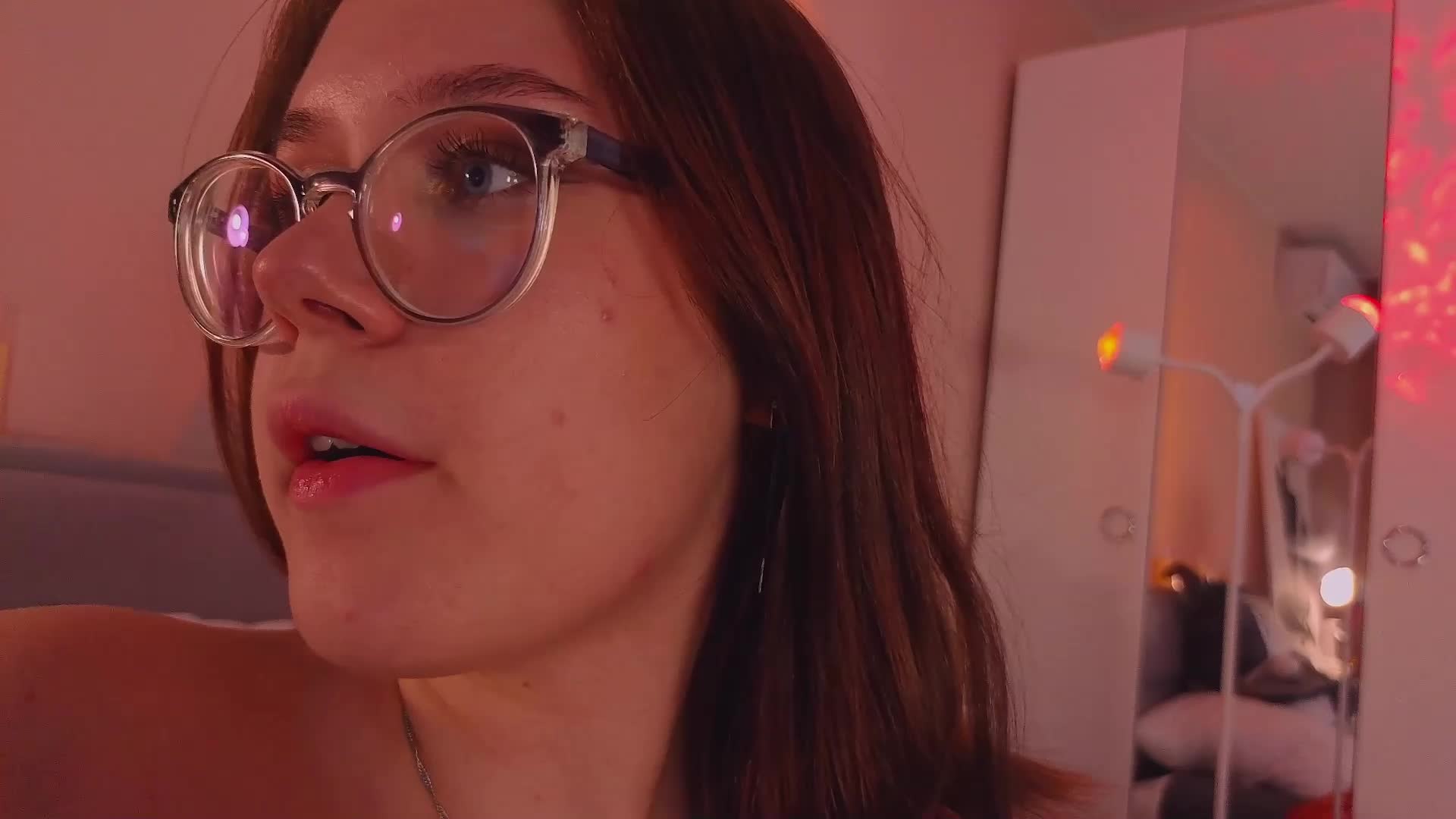 MiaLuw Live Sex December 13, 2025