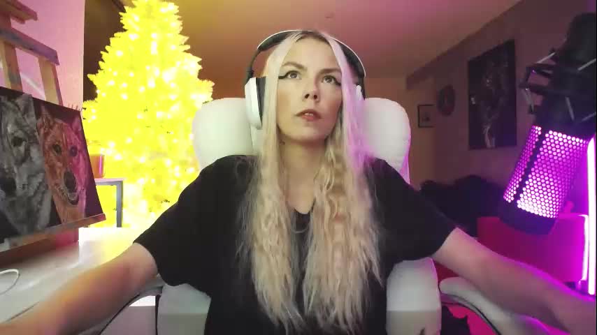 tinykylie Live Sex December 17, 2025