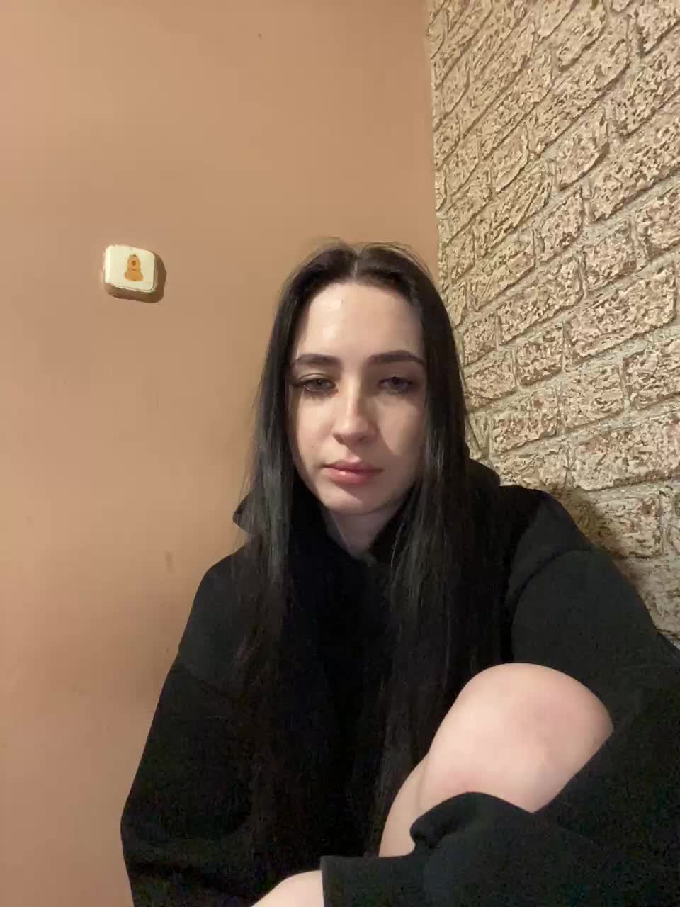 Hikikomori27 Live Sex December 13, 2025