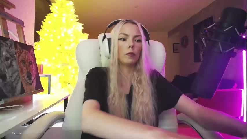 tinykylie Live Sex December 17, 2025