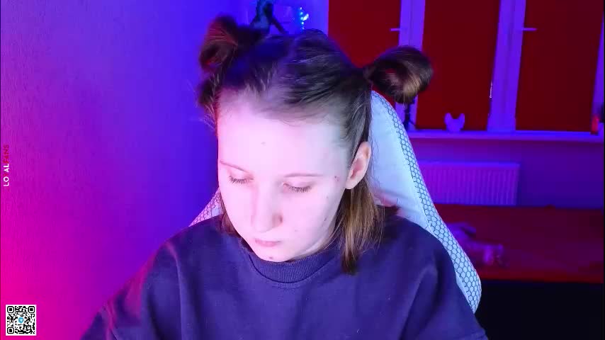 moon_avengers Live Sex December 13, 2025