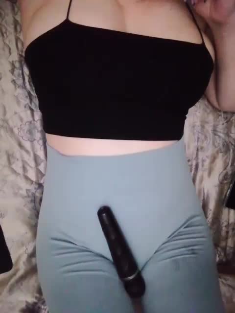 -Tiffany- Live Sex December 17, 2025