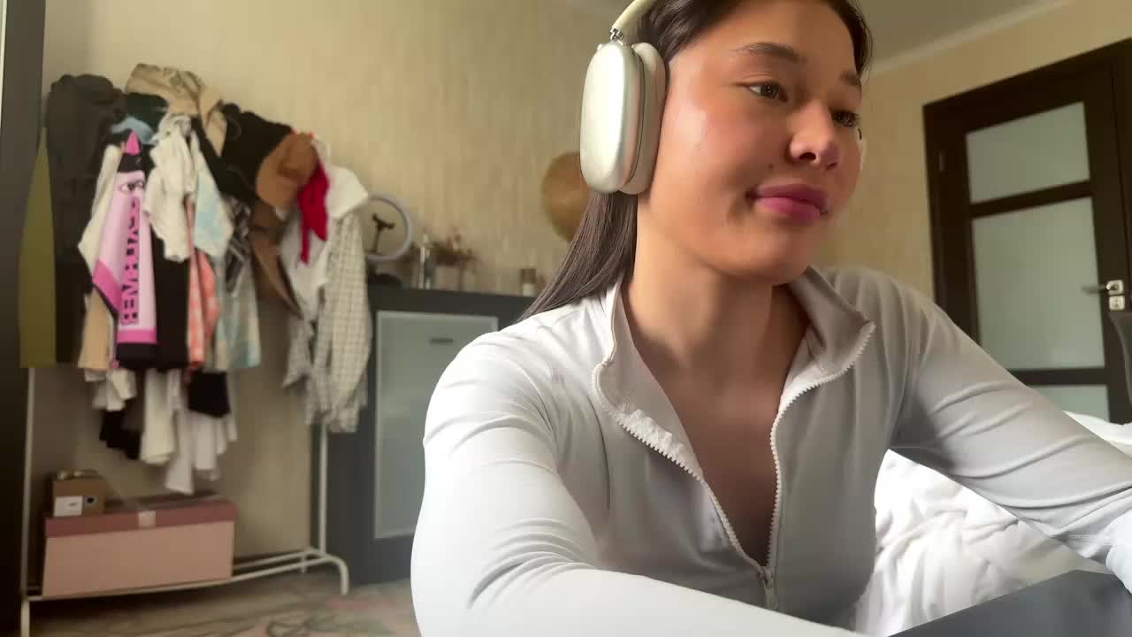 LakishaYanish Live Sex December 13, 2025