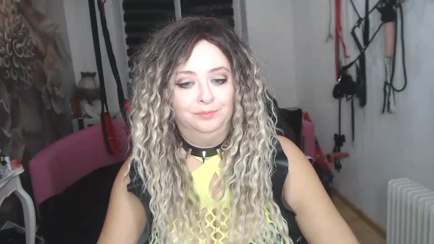 MISSwithDOLLS Live Sex December 15, 2025