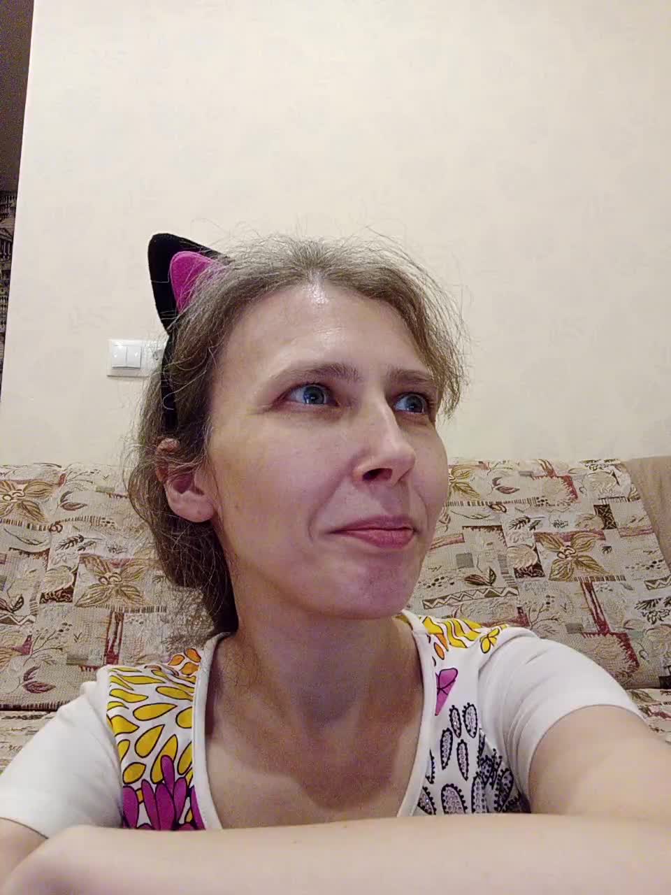 -Queen-Margo- Live Sex December 13, 2025